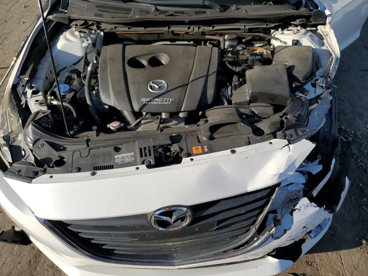 2014 Mazda 3 - Image 11