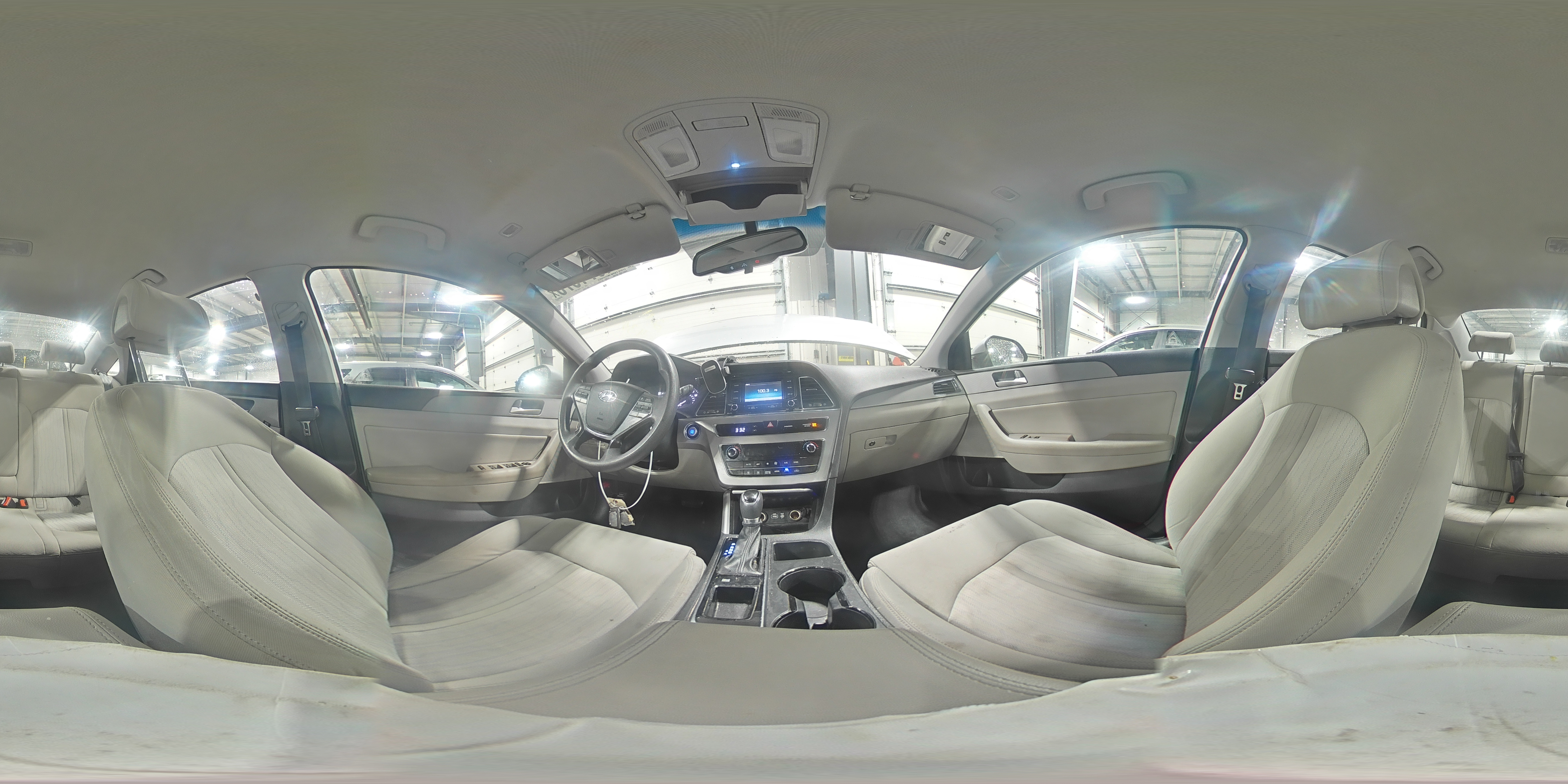 2016 Hyundai Sonata - Image 14