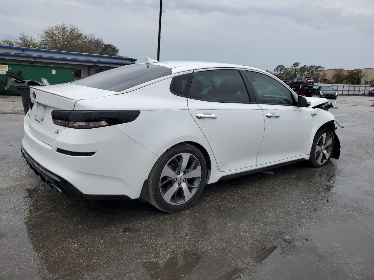 2019 Kia Optima - Image 3