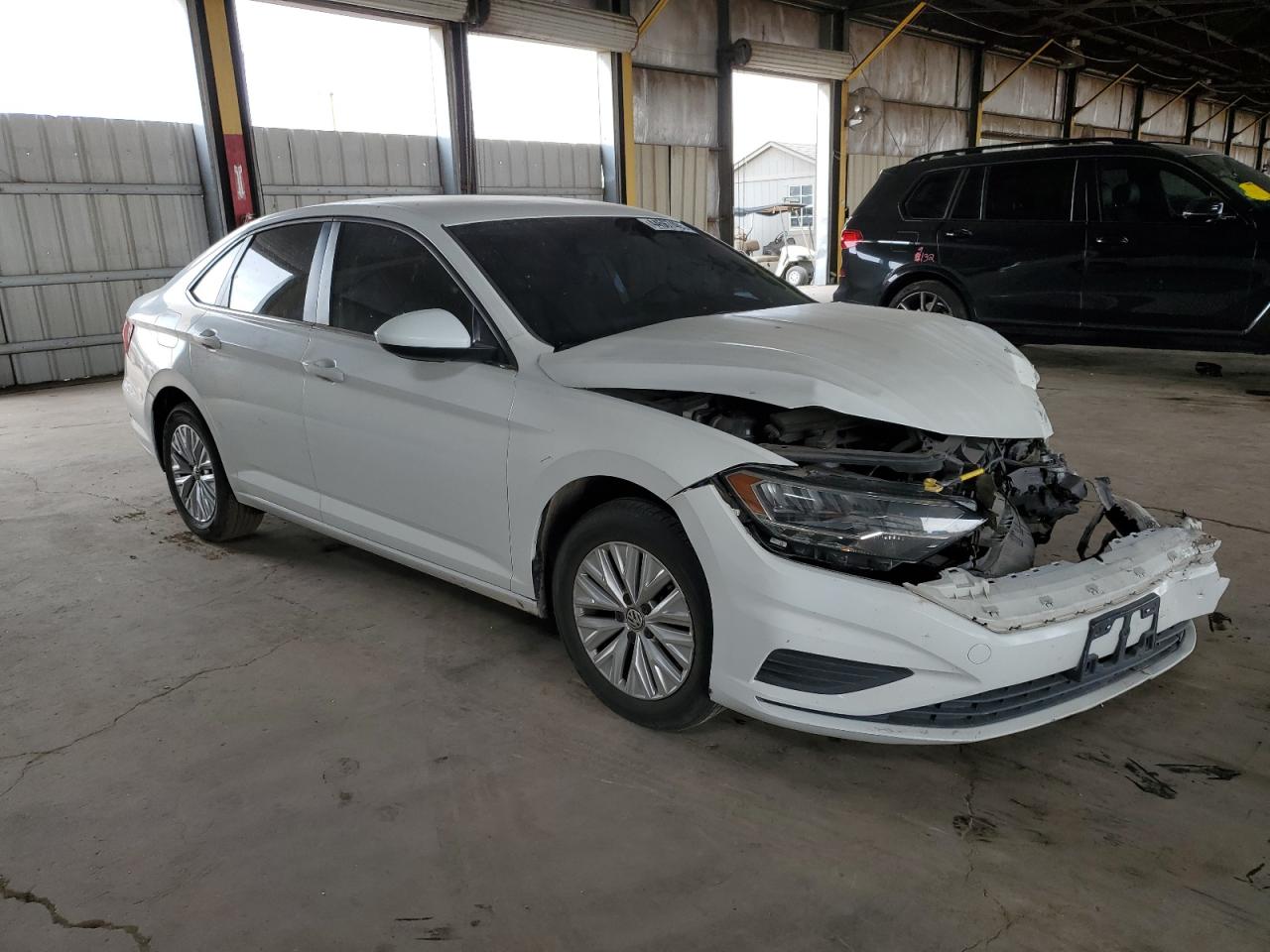 2020 Volkswagen Jetta - Image 4