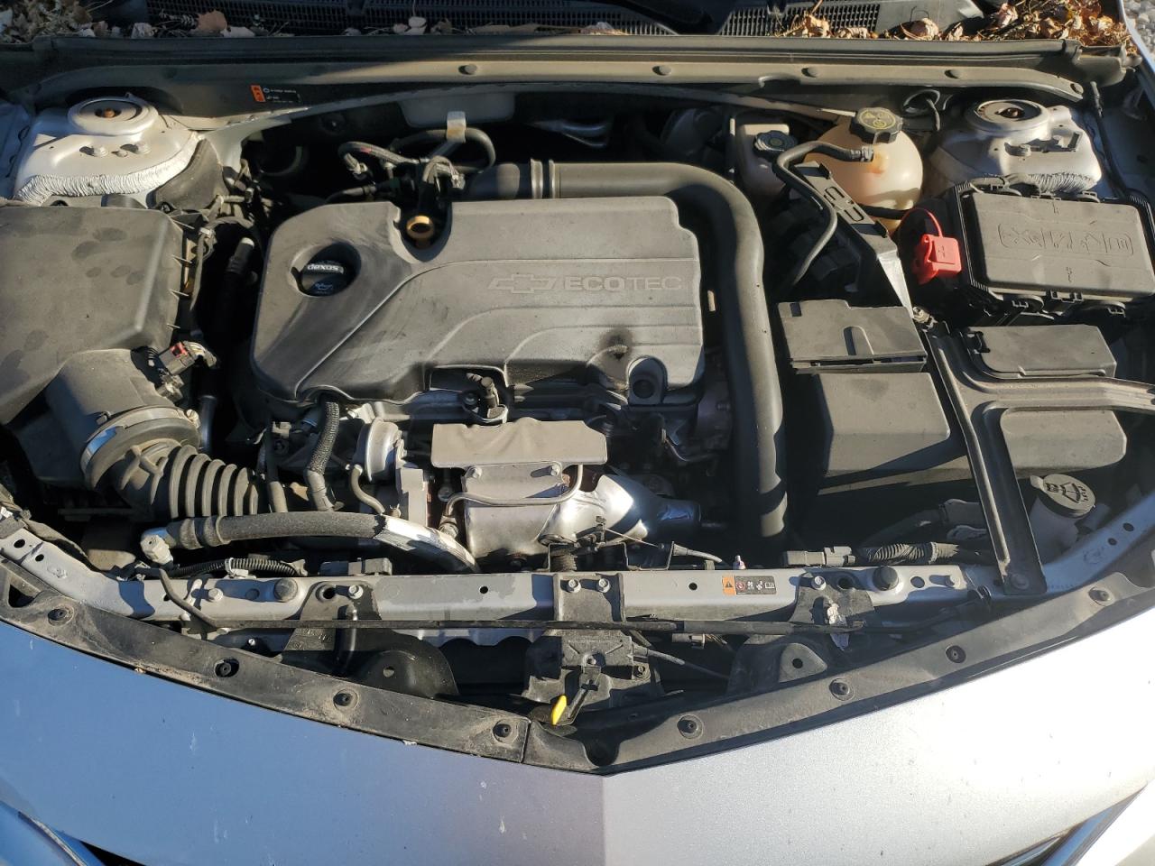 2018 Chevrolet Malibu - Image 11