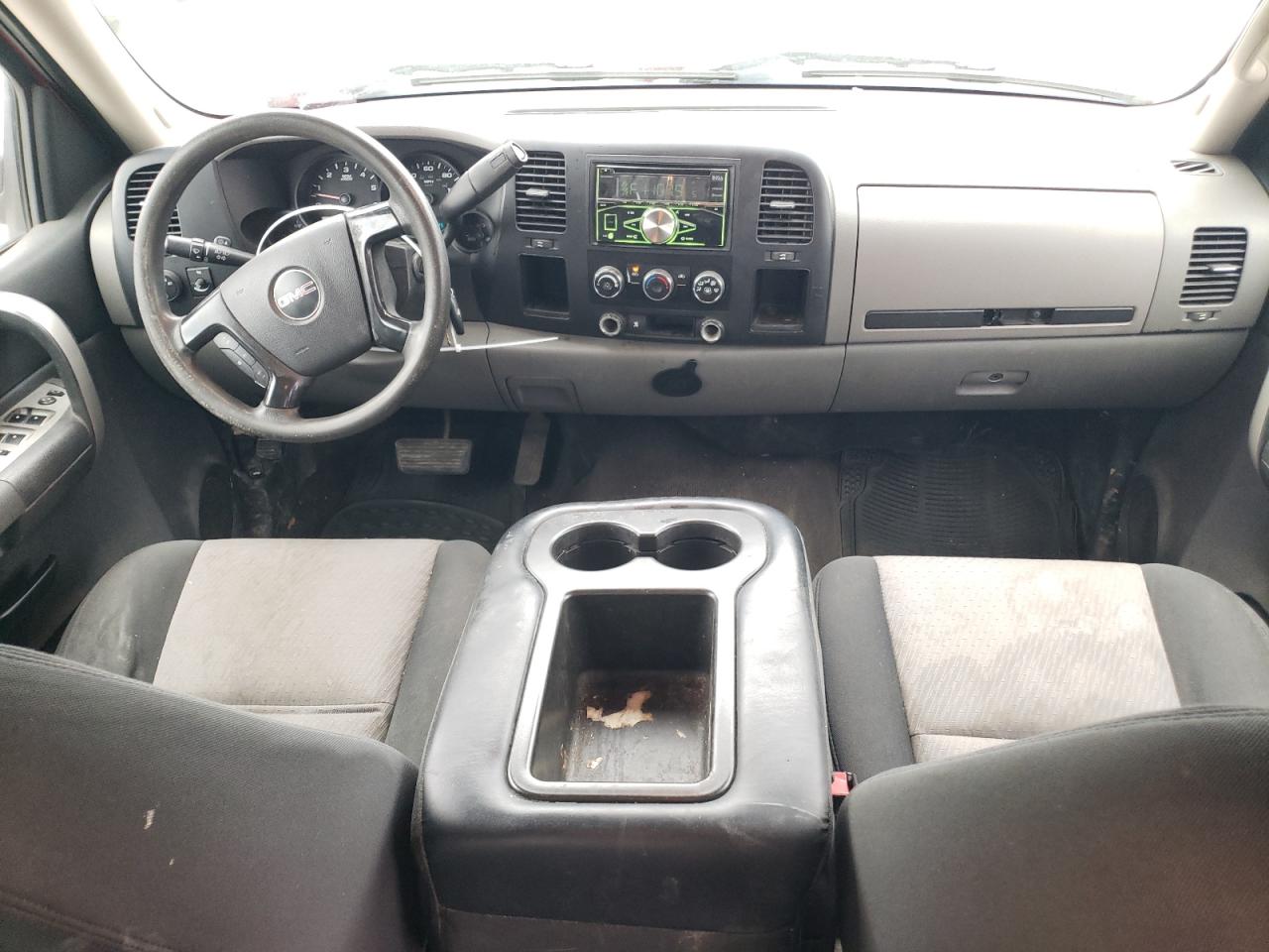 2007 GMC Sierra - Image 8