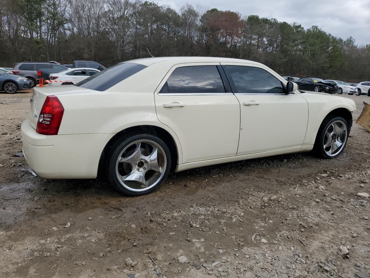 2008 Chrysler 300 - Image 3