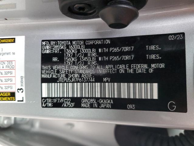 2023 TOYOTA 4RUNNER SE