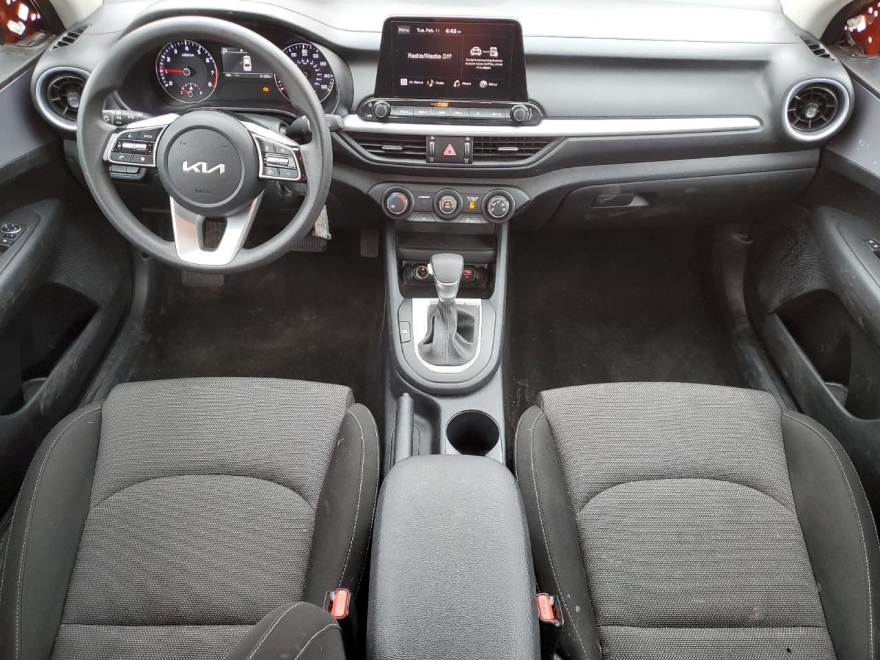 2024 Kia Forte - Image 8