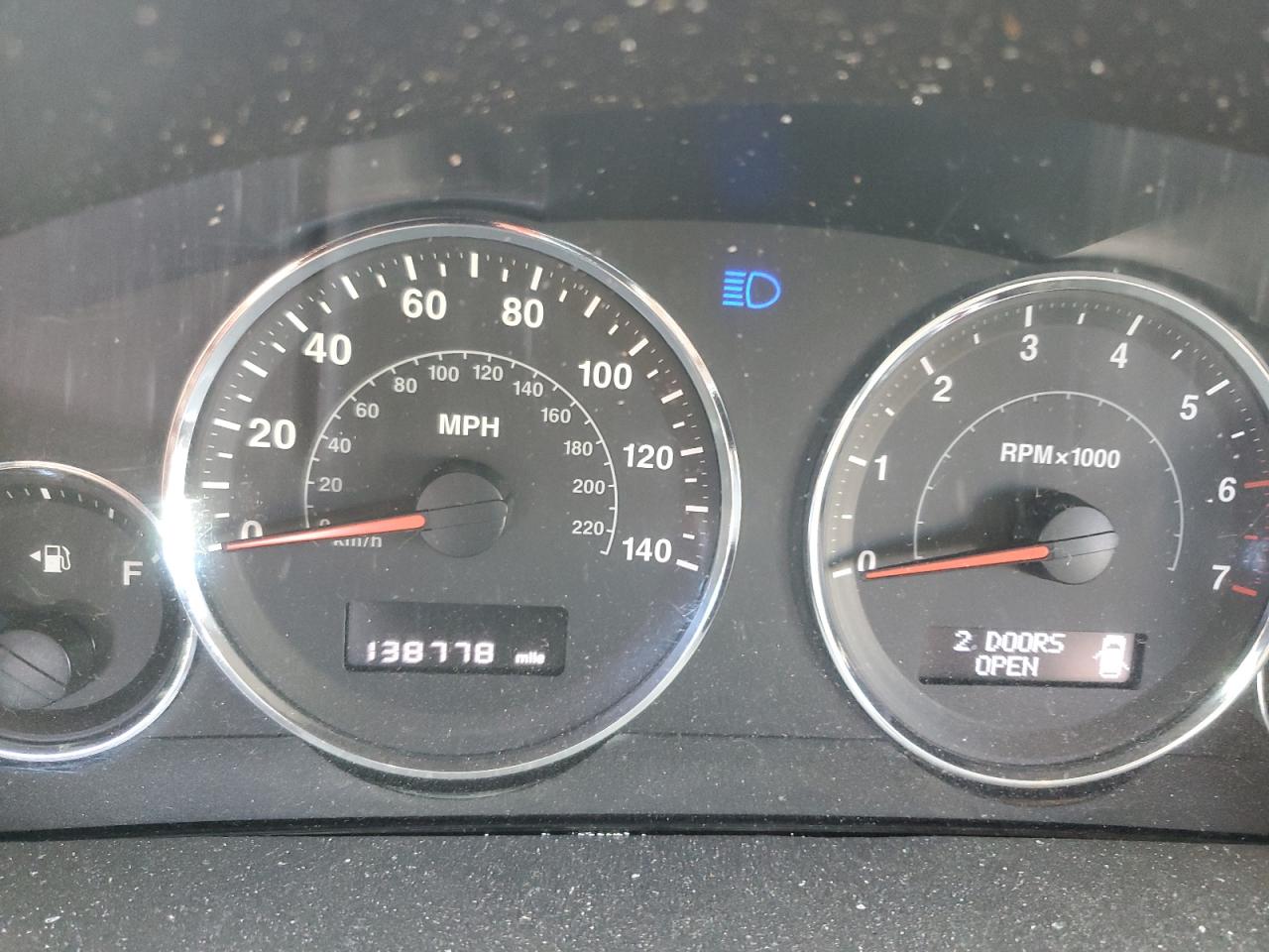 2008 Jeep Grand Cherokee - Image 9