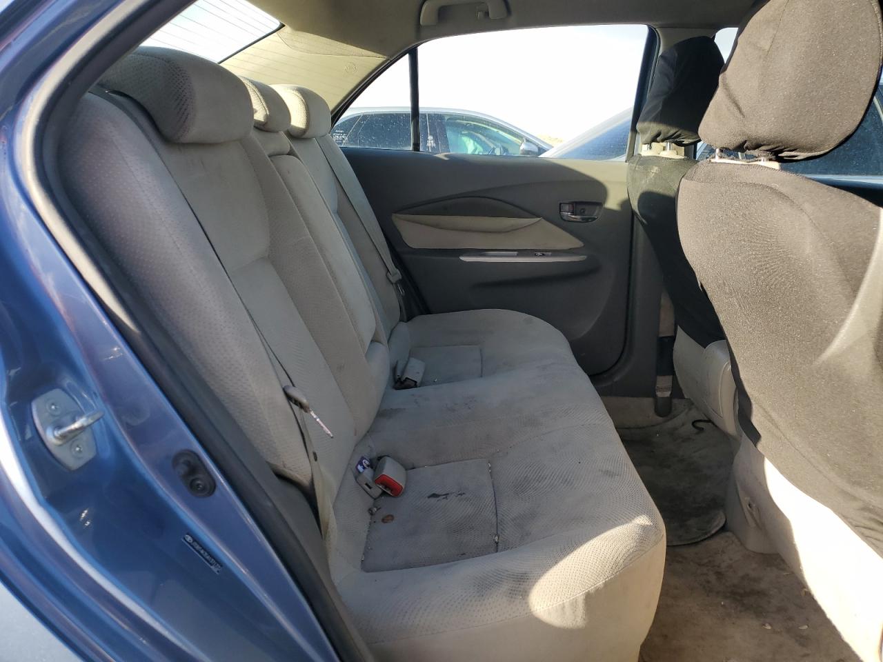 2010 Toyota Yaris - Image 10