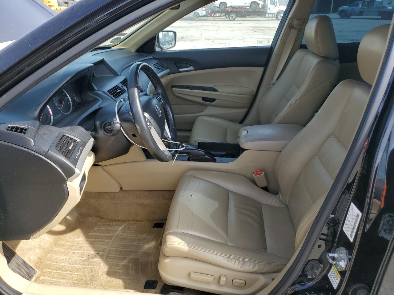 2012 Honda Accord - Image 7