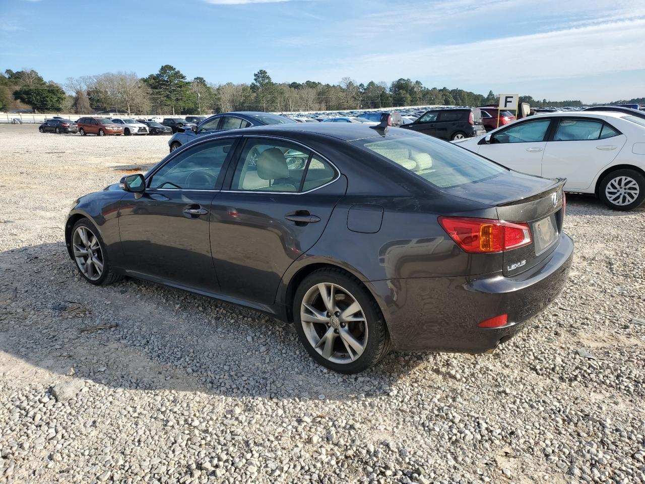 2010 Lexus IS - Image 2