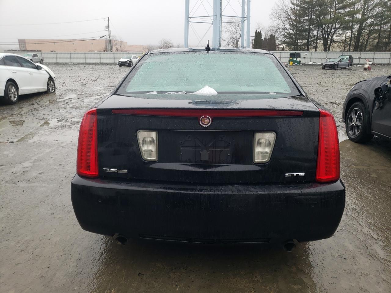 2008 Cadillac STS - Image 6
