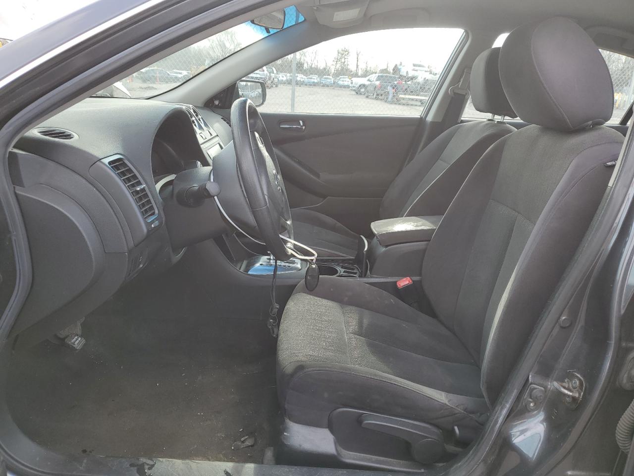 2010 Nissan Altima - Image 7