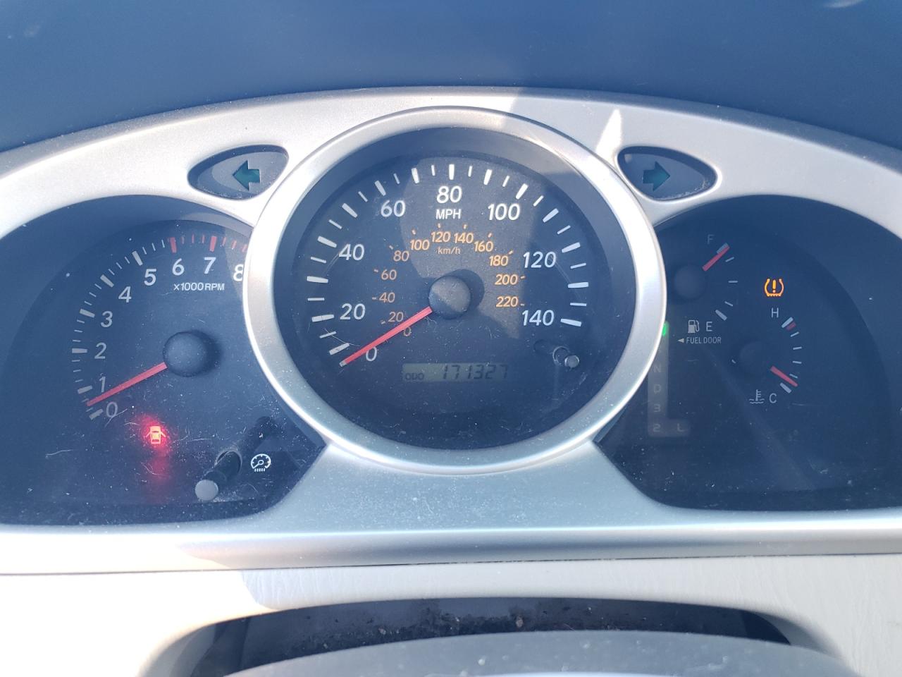 2004 Toyota Highlander - Image 9