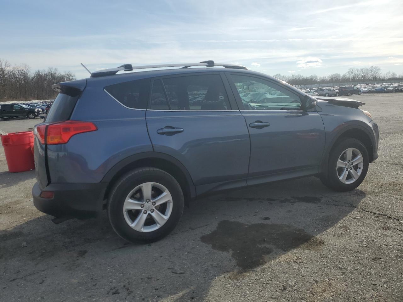 2014 Toyota RAV 4 - Image 3
