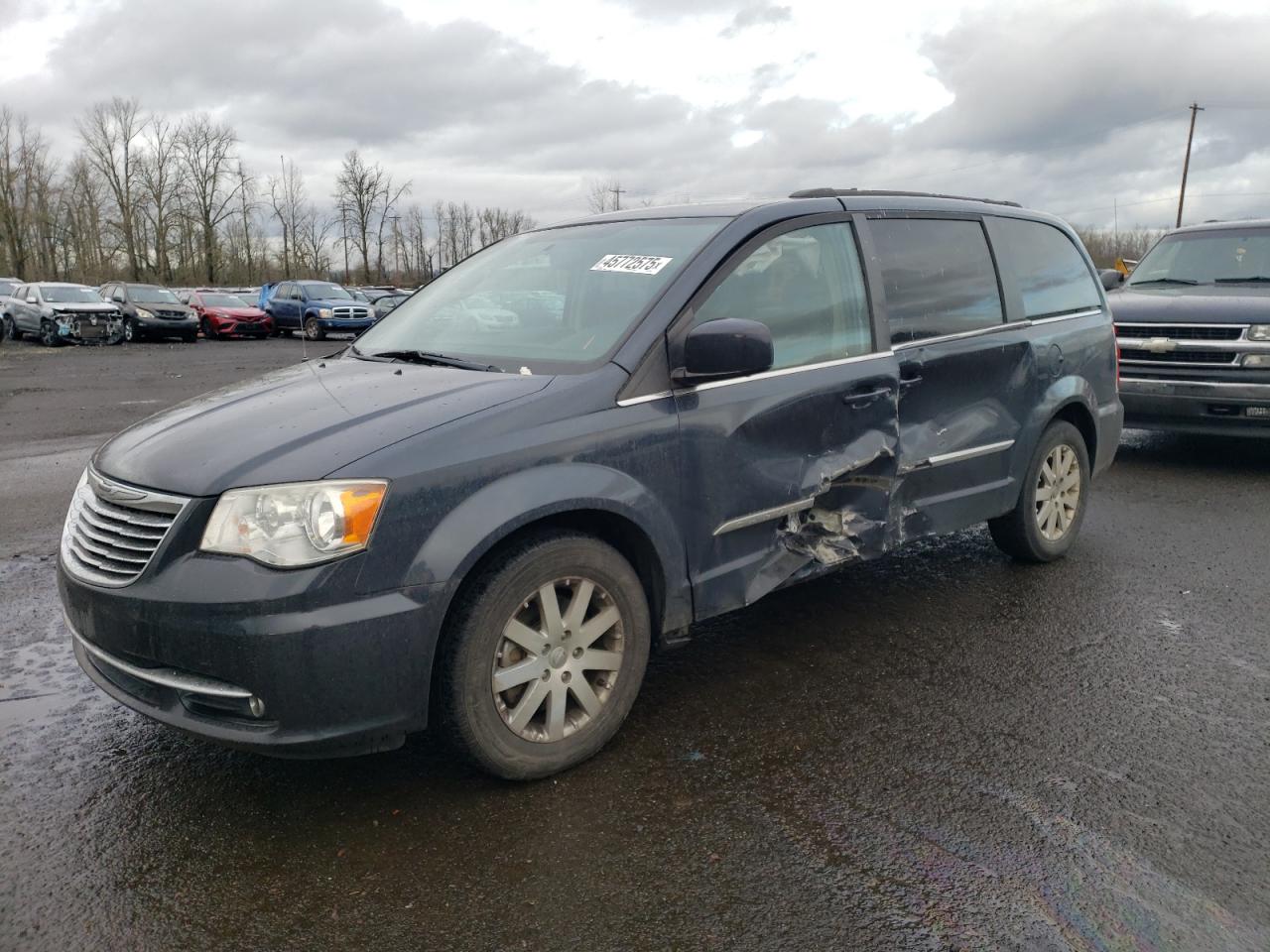 2014 Chrysler Town & Country - Image 1