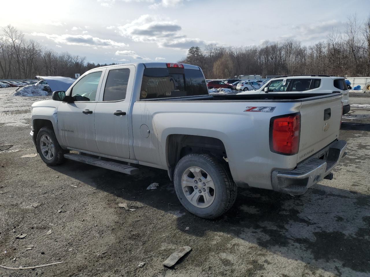 2014 Chevrolet Silverado - Image 2