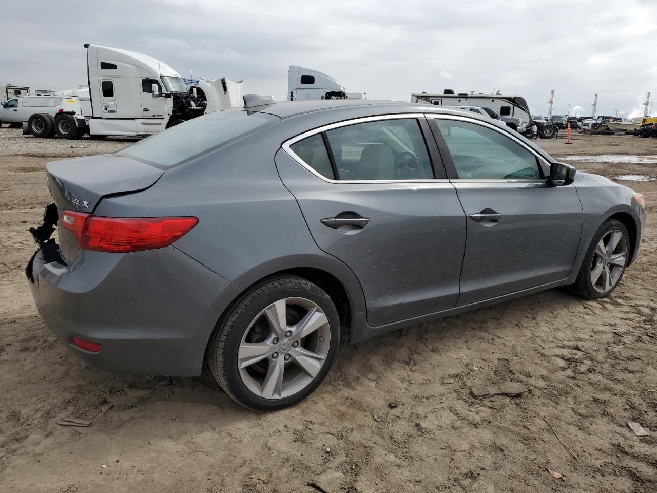 2013 Acura ILX - Image 3