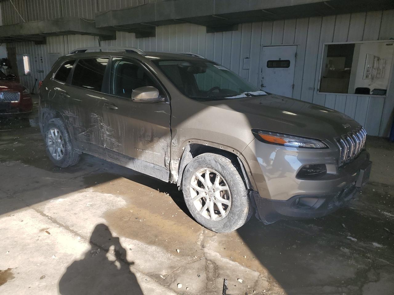2017 Jeep Grand Cherokee - Image 4