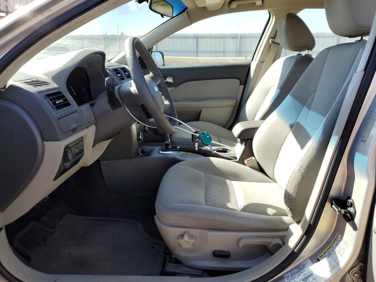 2010 Ford Fusion - Image 7