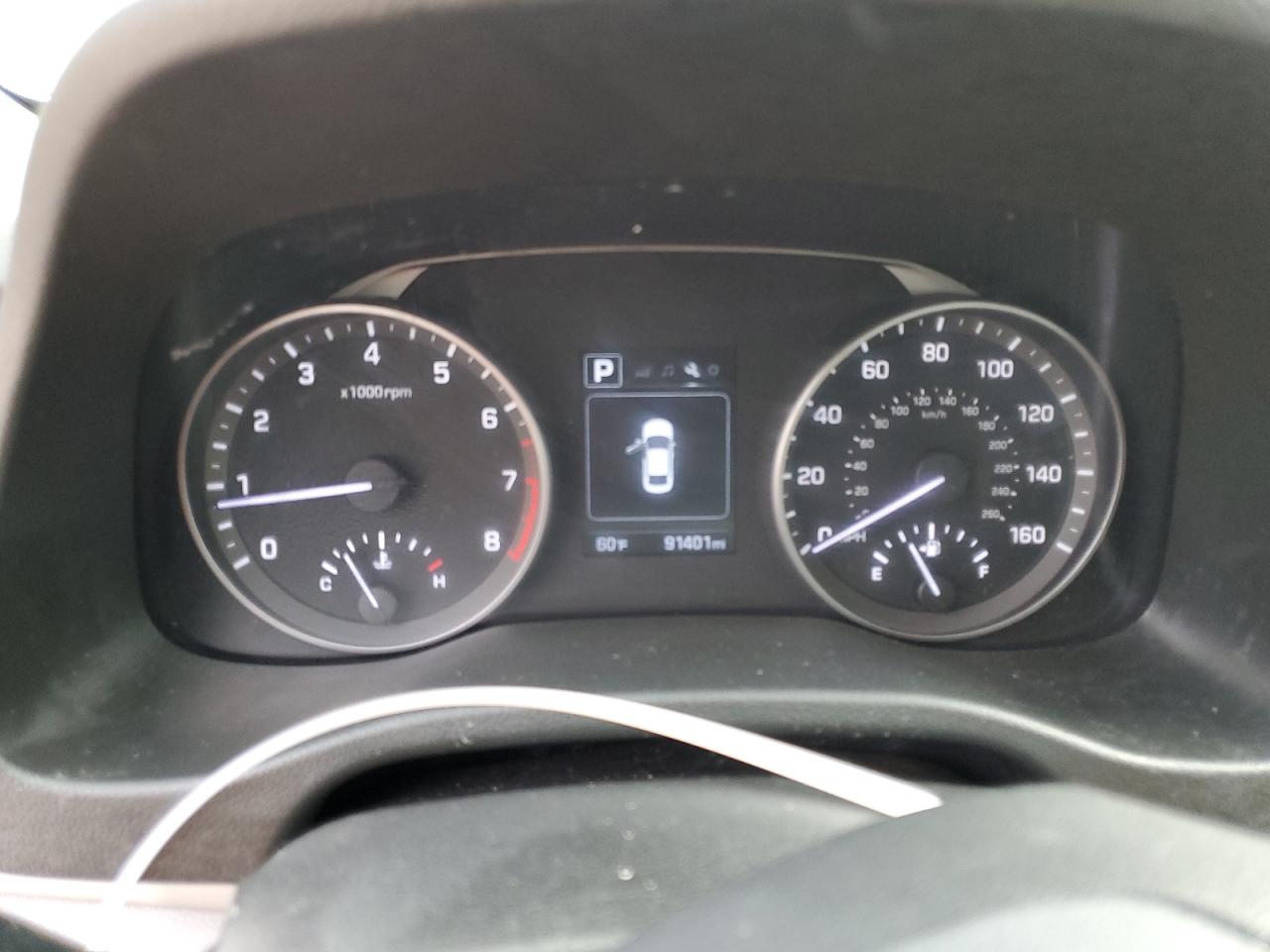 2018 Hyundai Elantra - Image 9