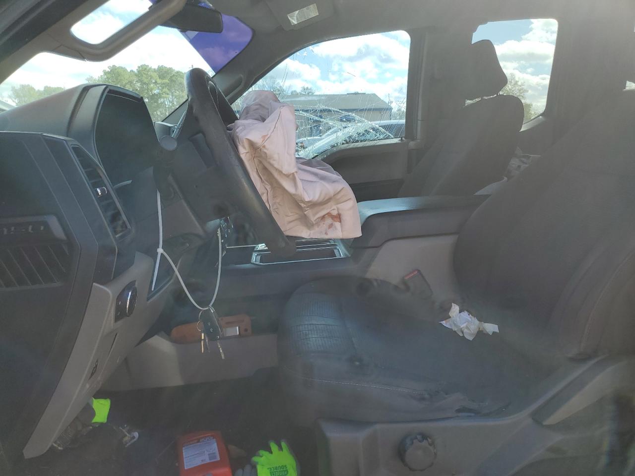 2017 Ford F-150 - Image 7