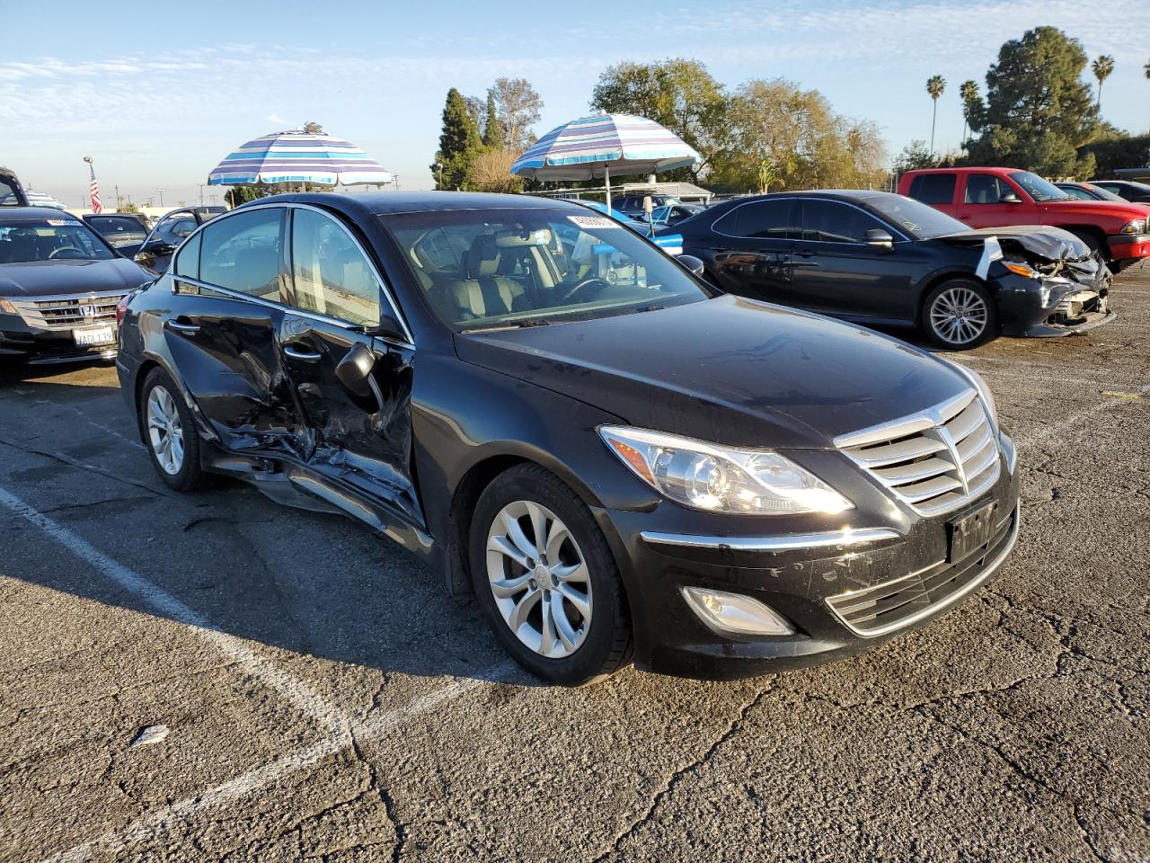 2013 Hyundai Genesis - Image 4
