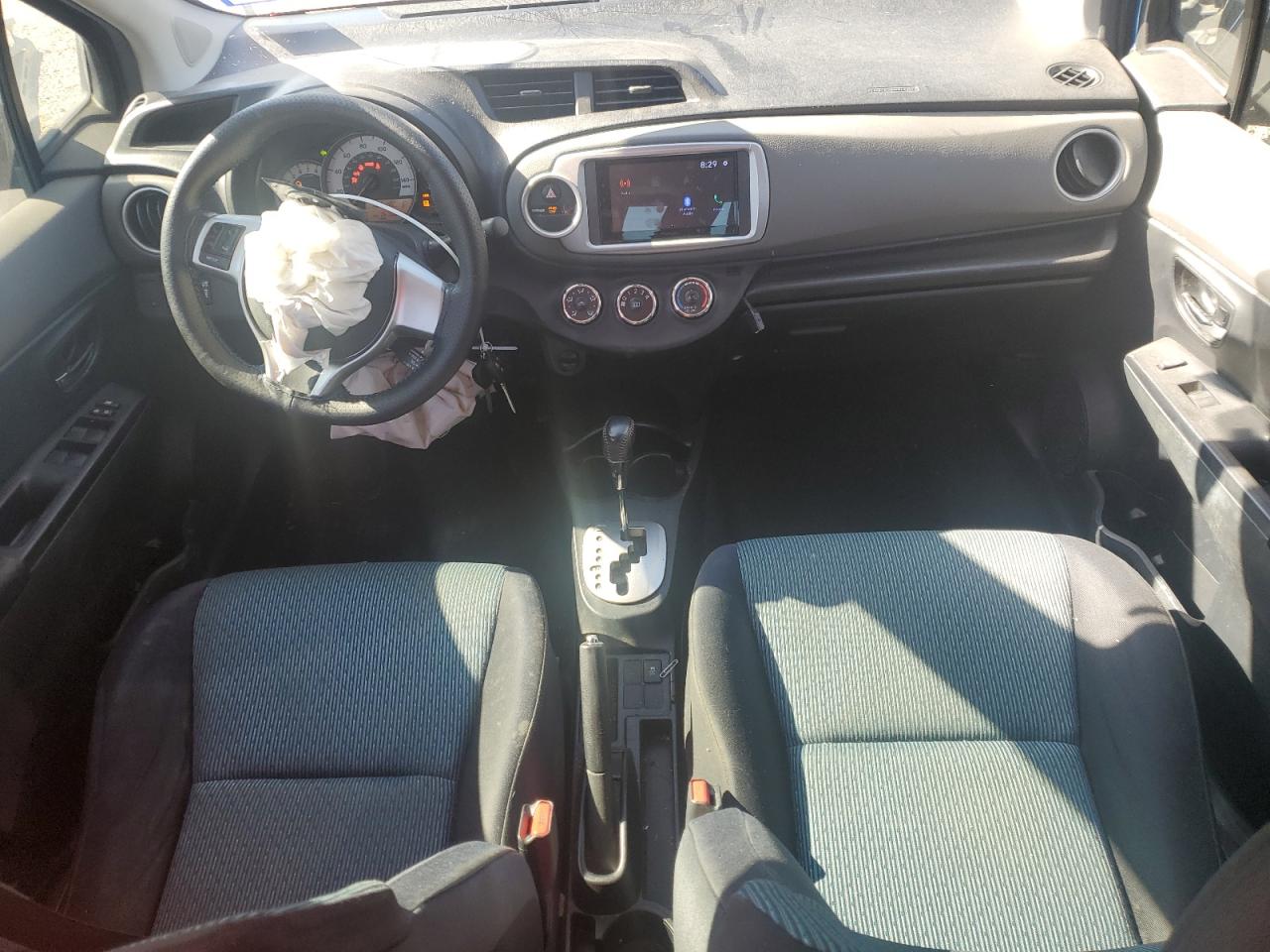 2013 Toyota Yaris - Image 8
