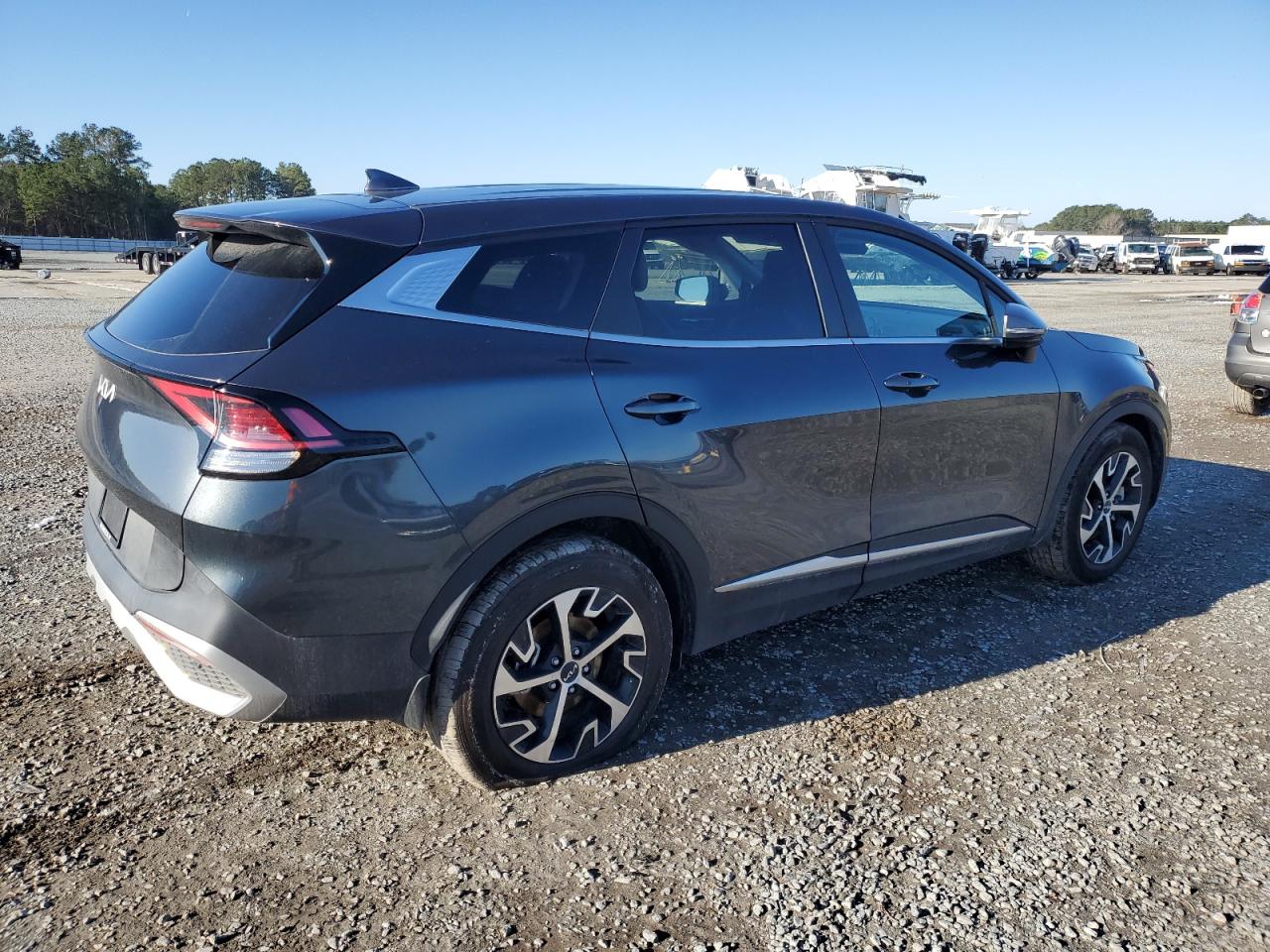 2024 Kia Sportage - Image 3