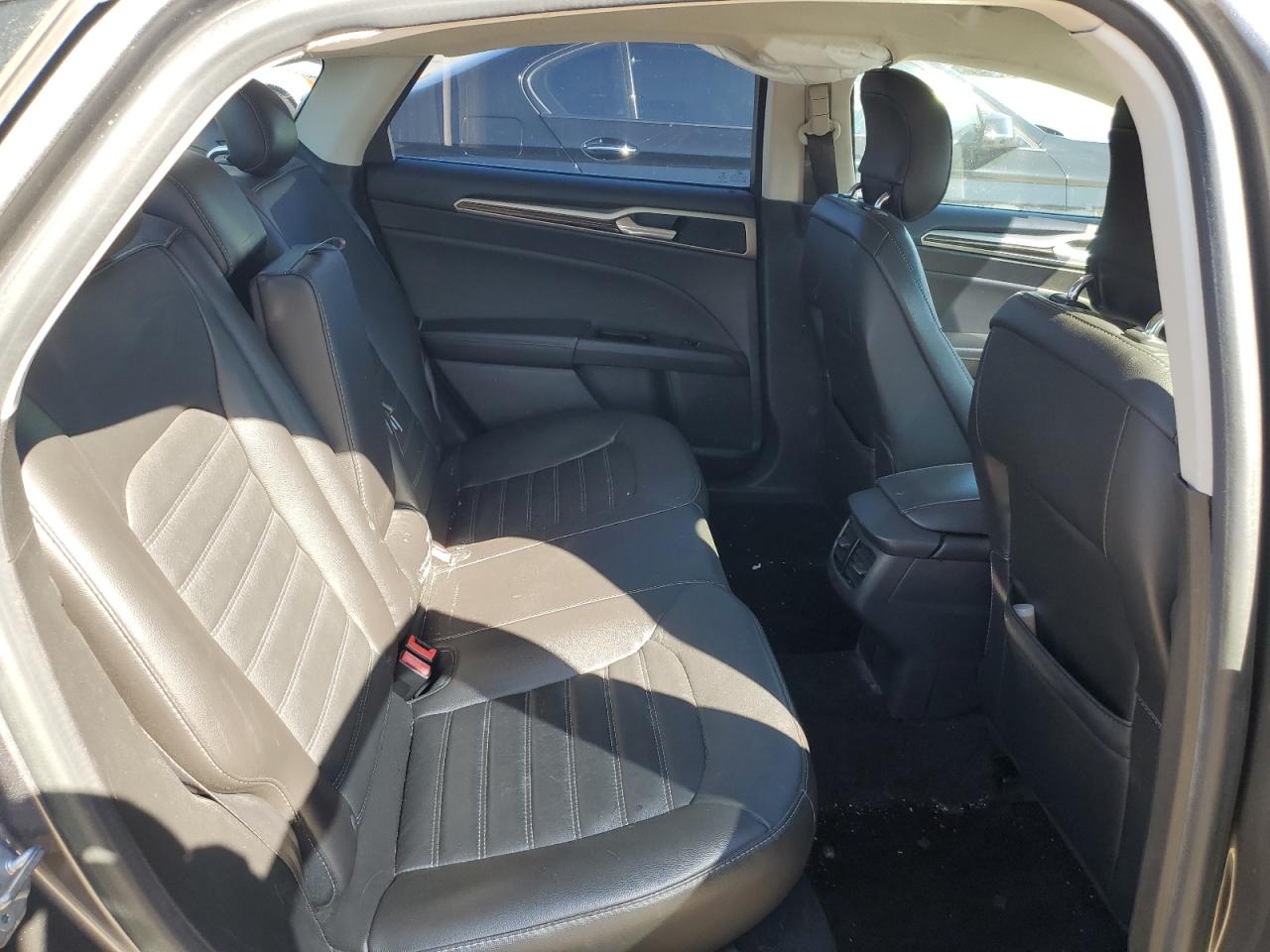 2014 Ford Fusion - Image 10