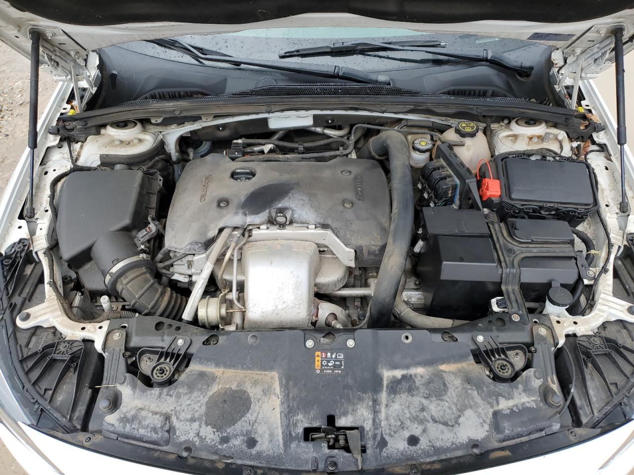 2019 Buick Regal - Image 11