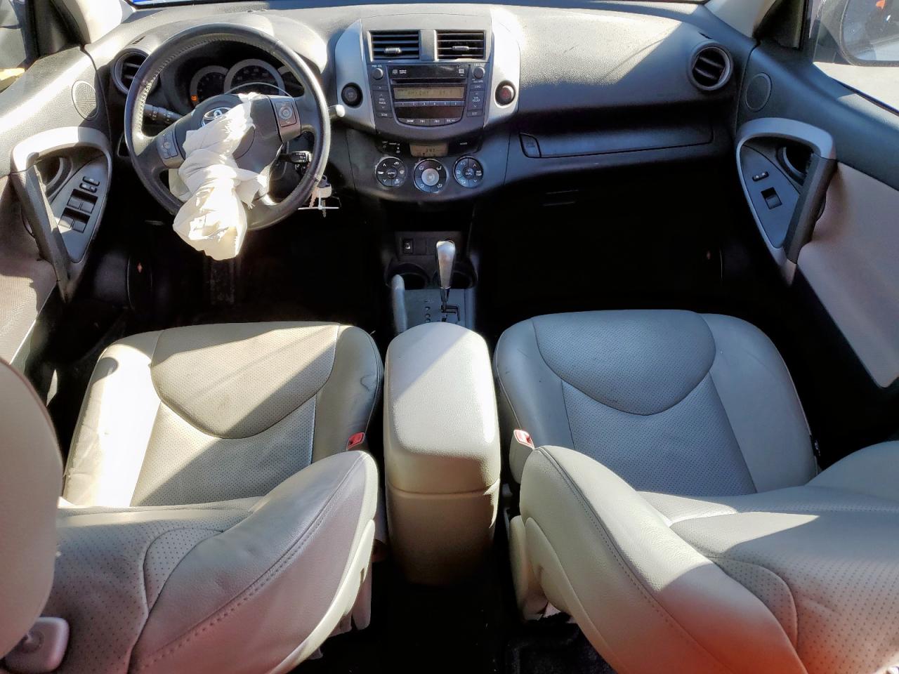 2008 Toyota RAV 4 - Image 8