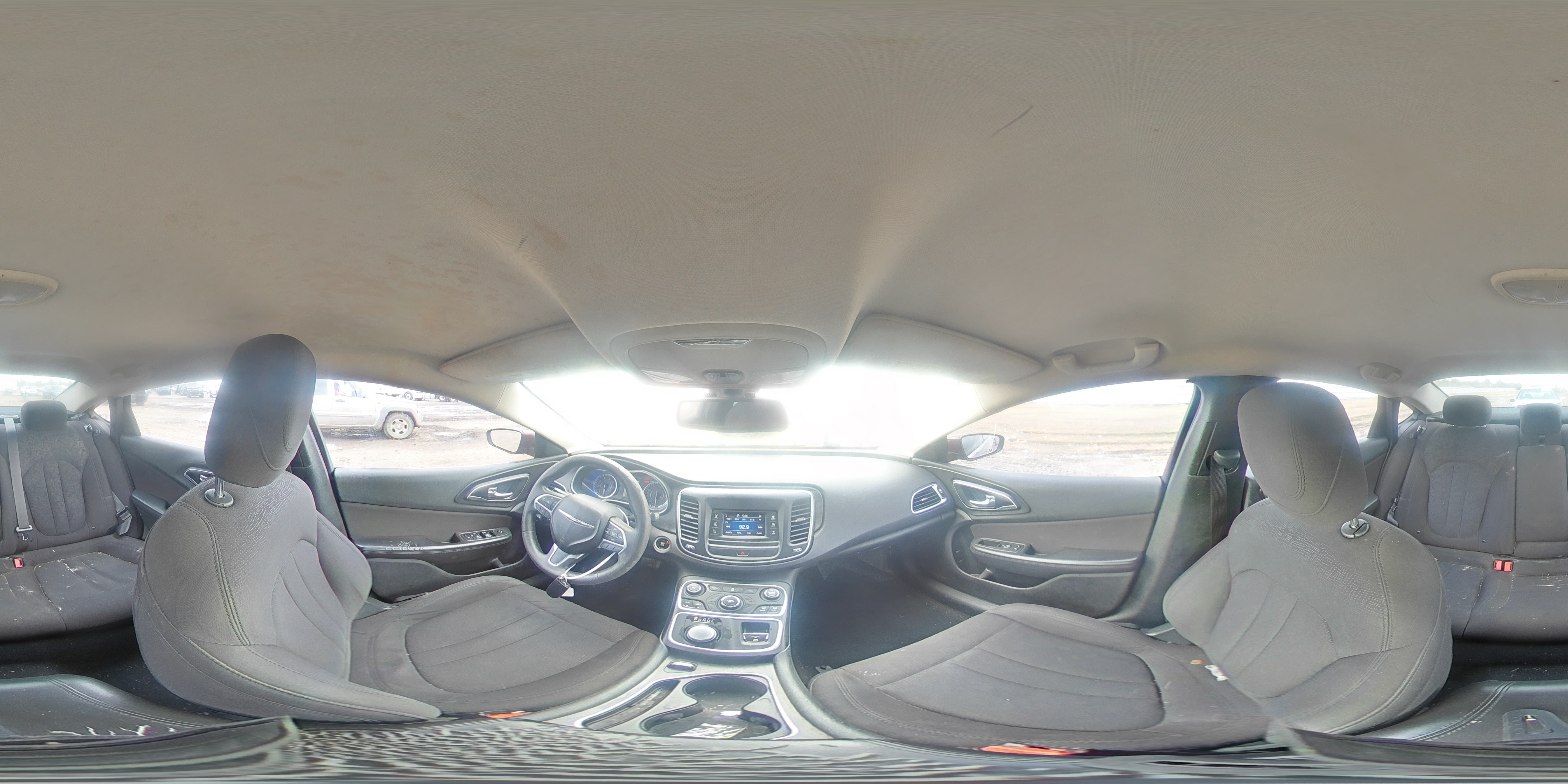 2015 Chrysler 200 - Image 13