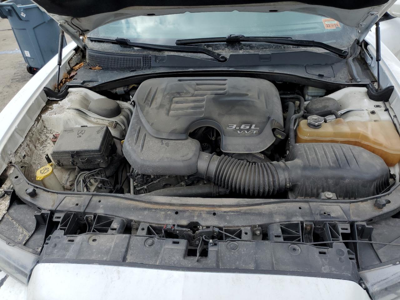 2014 Dodge Charger - Image 12