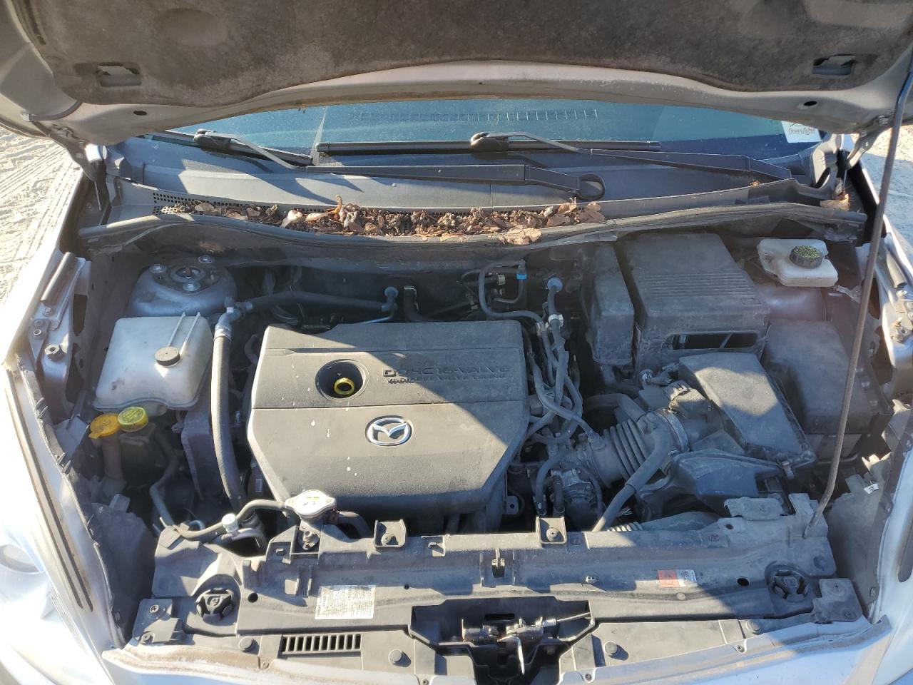2012 Mazda 5 - Image 12