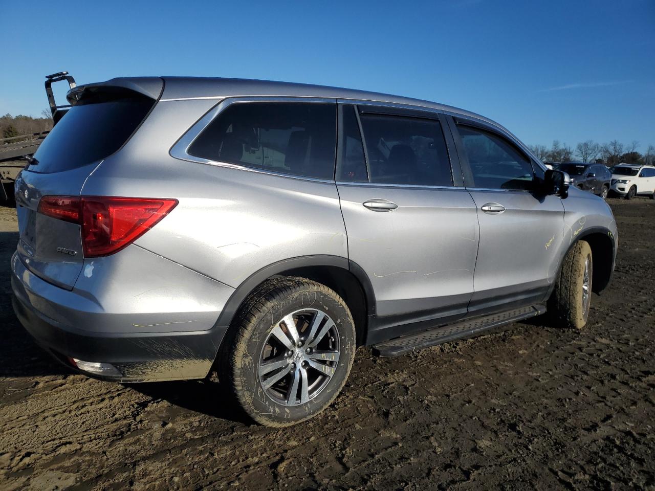 2016 Honda Pilot - Image 3