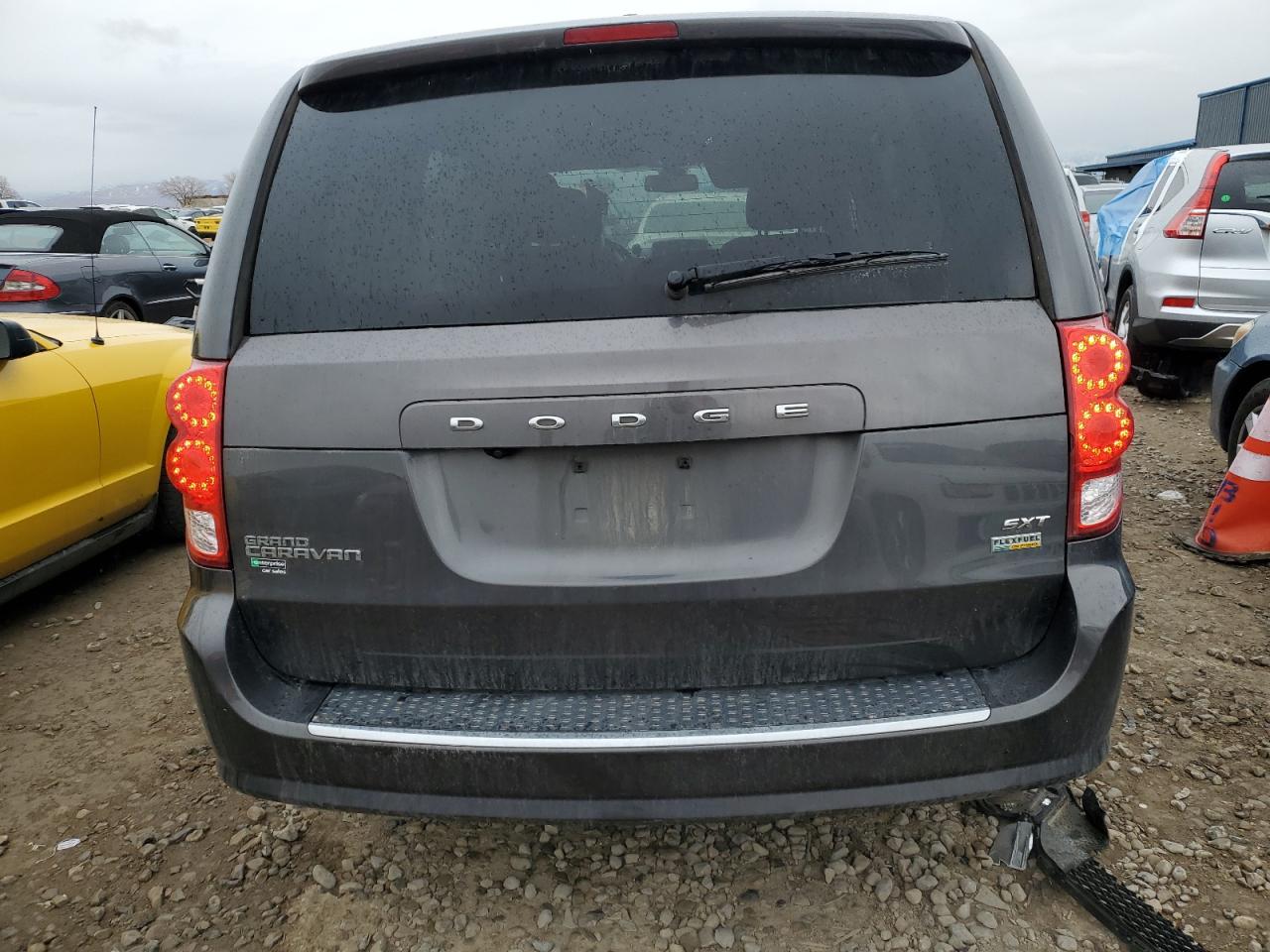 2019 Dodge Caravan - Image 6