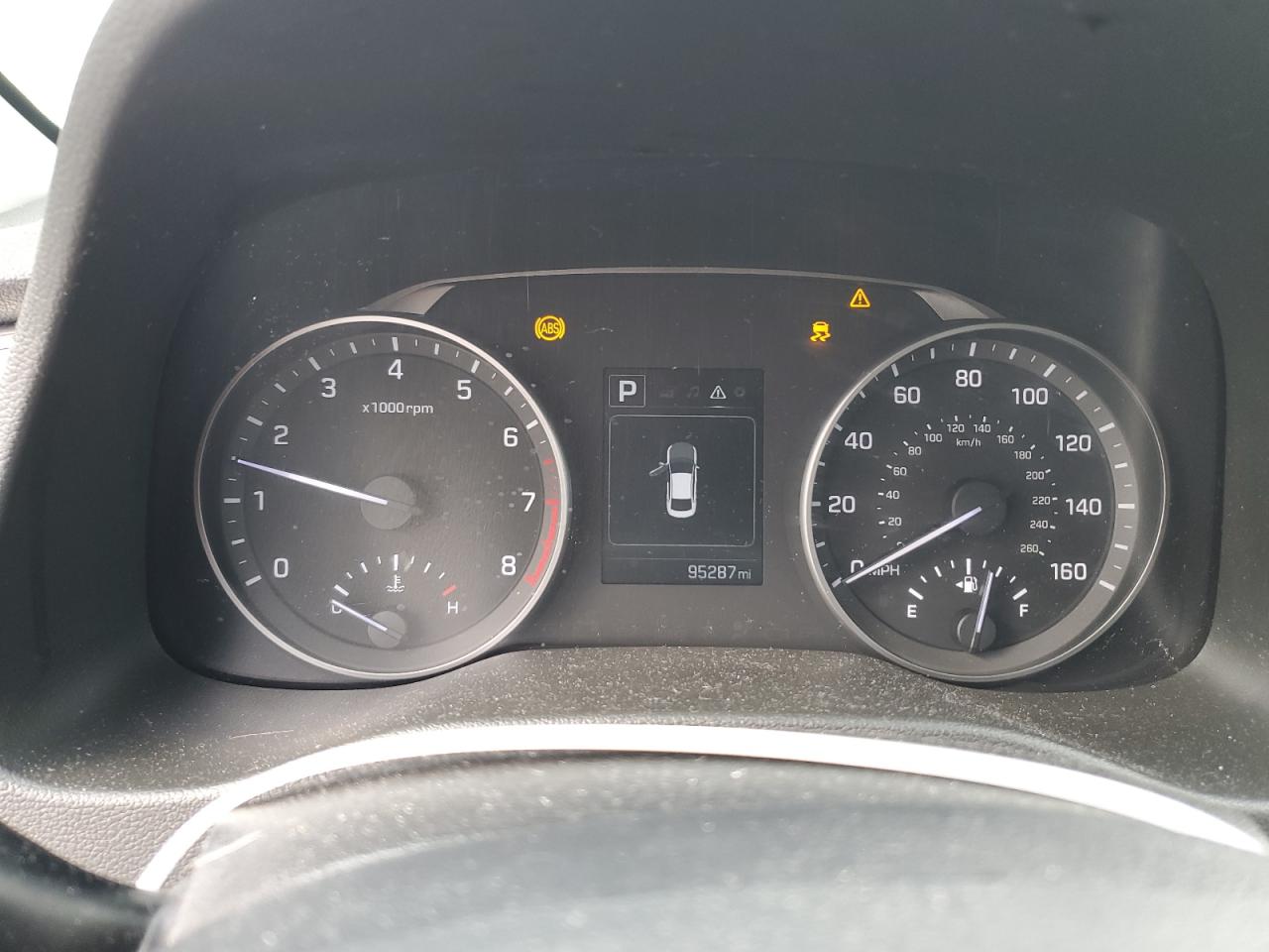2018 Hyundai Elantra - Image 9