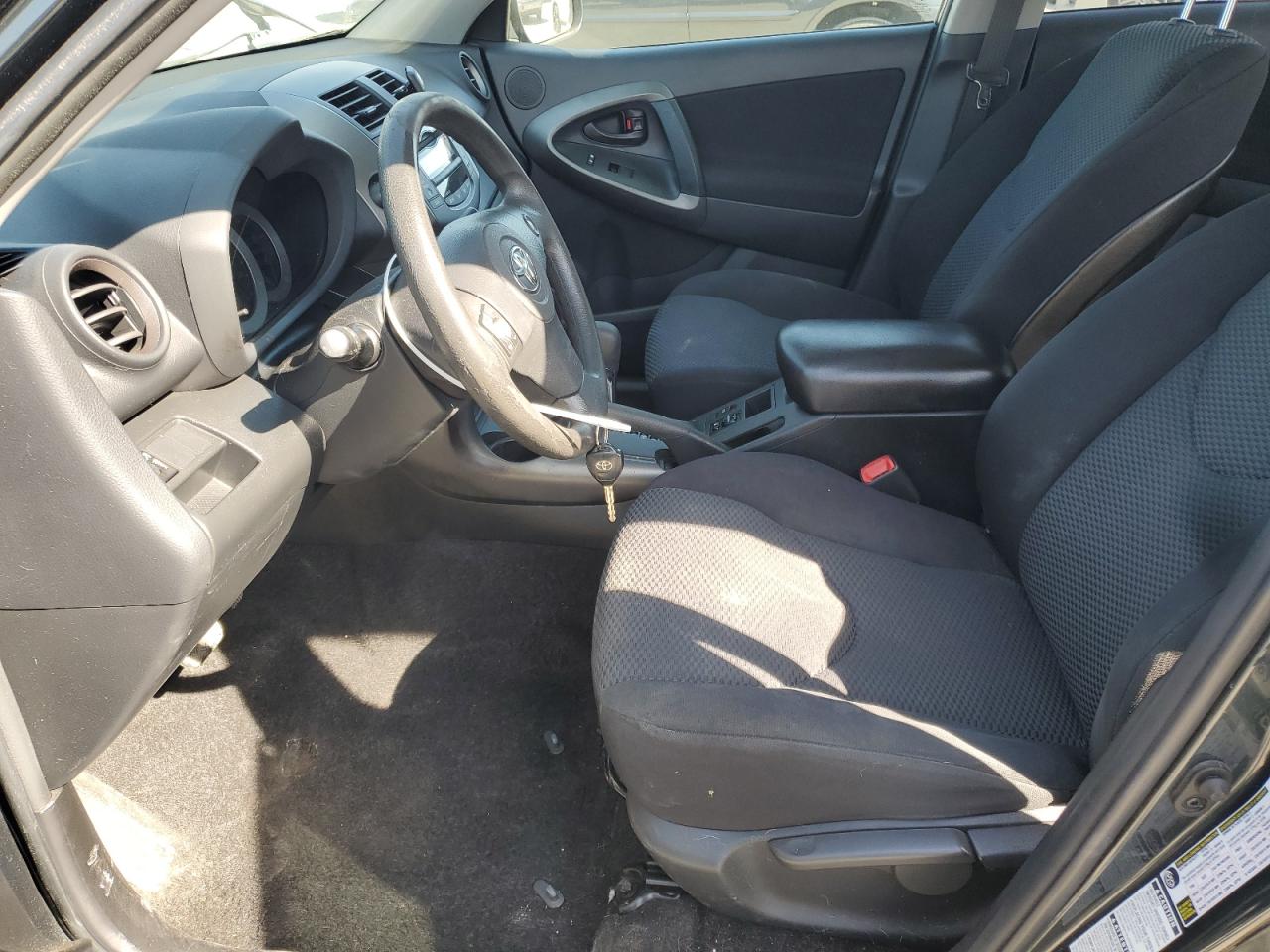 2010 Toyota RAV 4 - Image 7