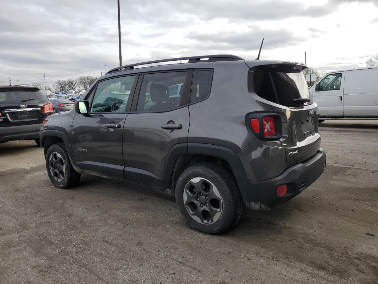 2017 Jeep Renegade - Image 2