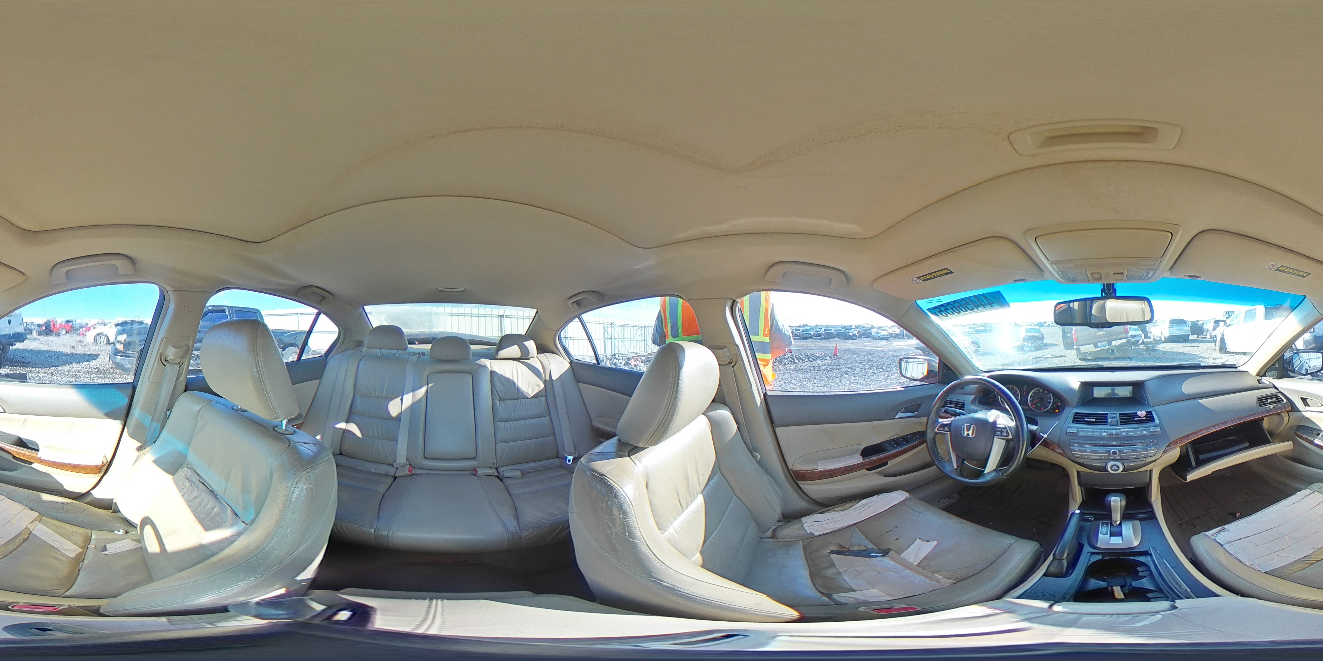 2009 Honda Accord - Image 13