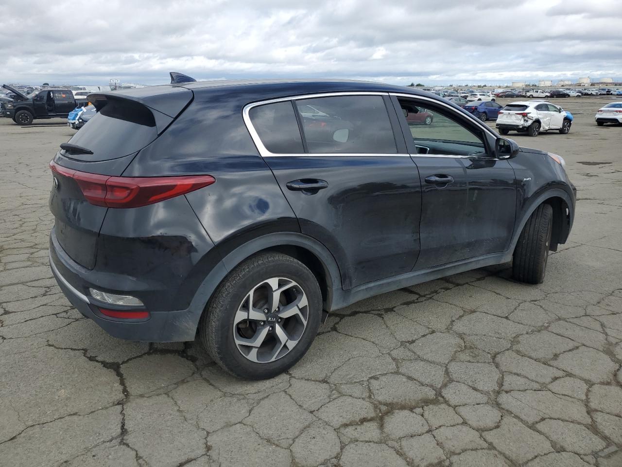 2021 Kia Sportage - Image 3