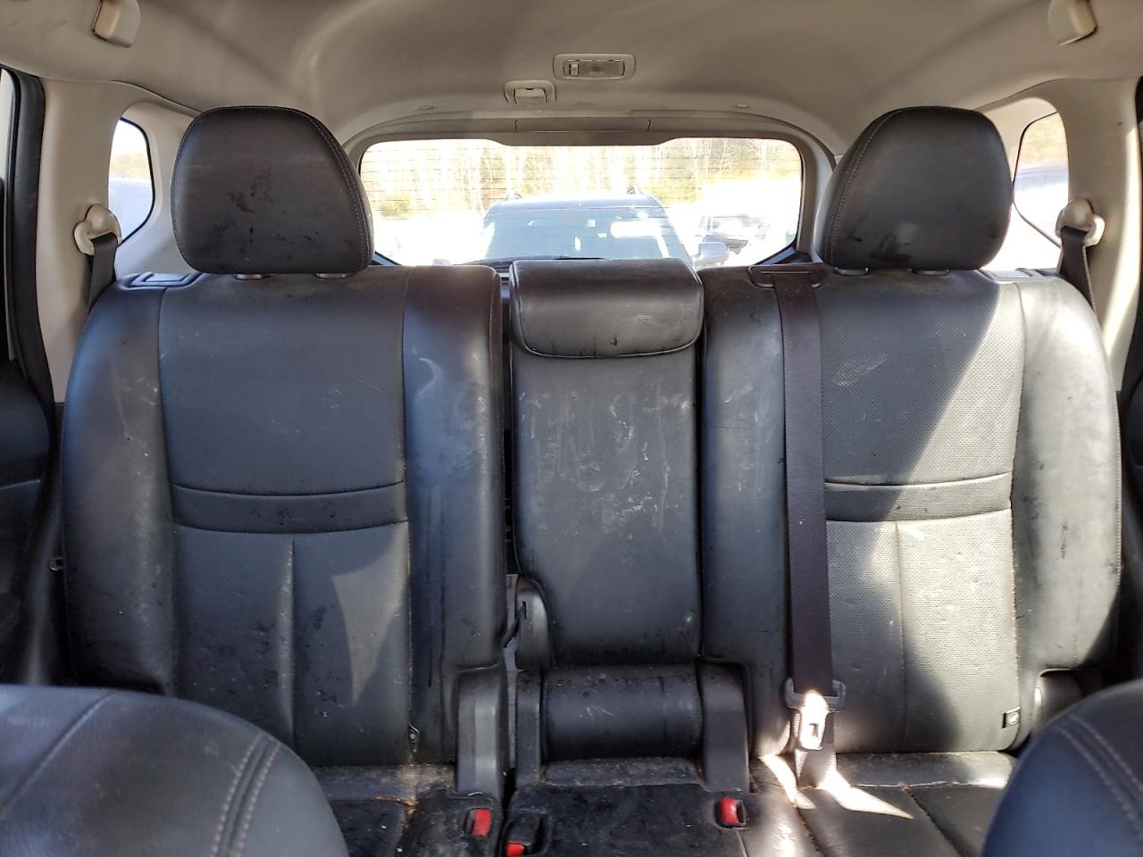 2018 Nissan Rogue - Image 10