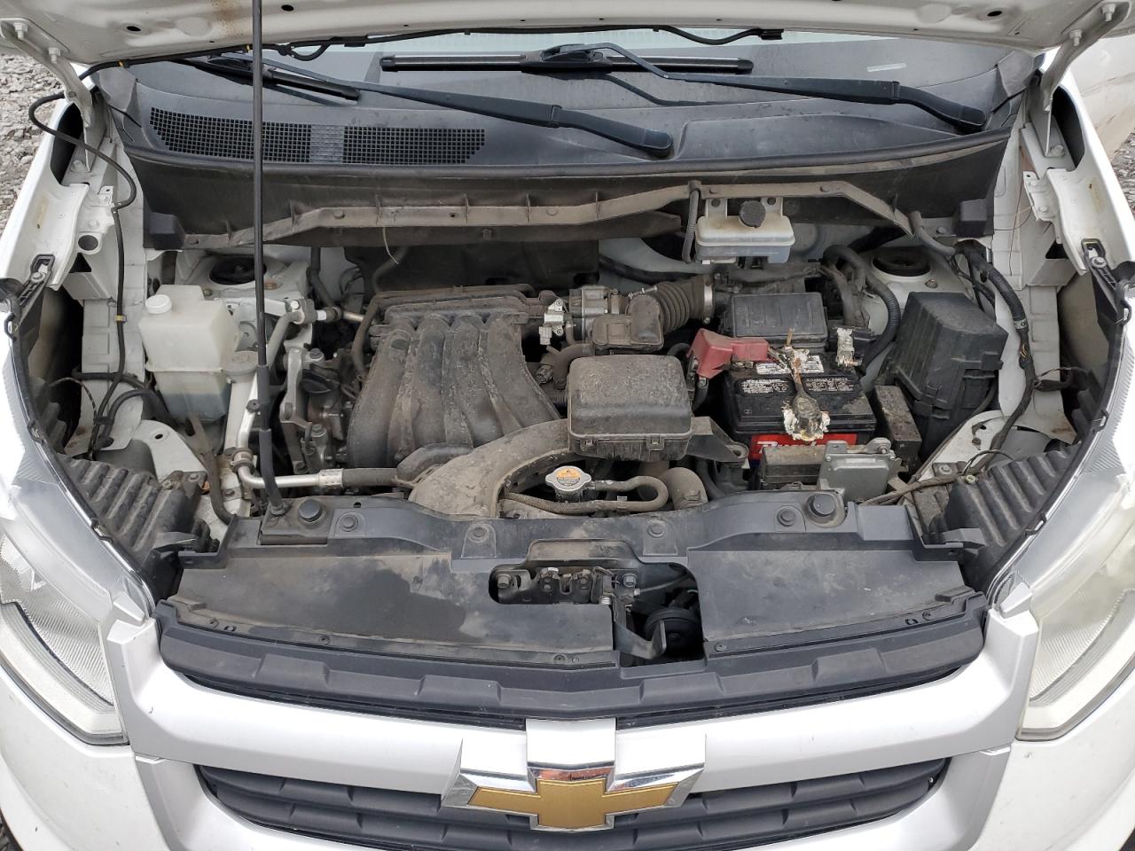 2015 Chevrolet Express - Image 12