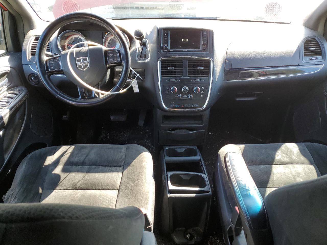 2016 Dodge Caravan - Image 8