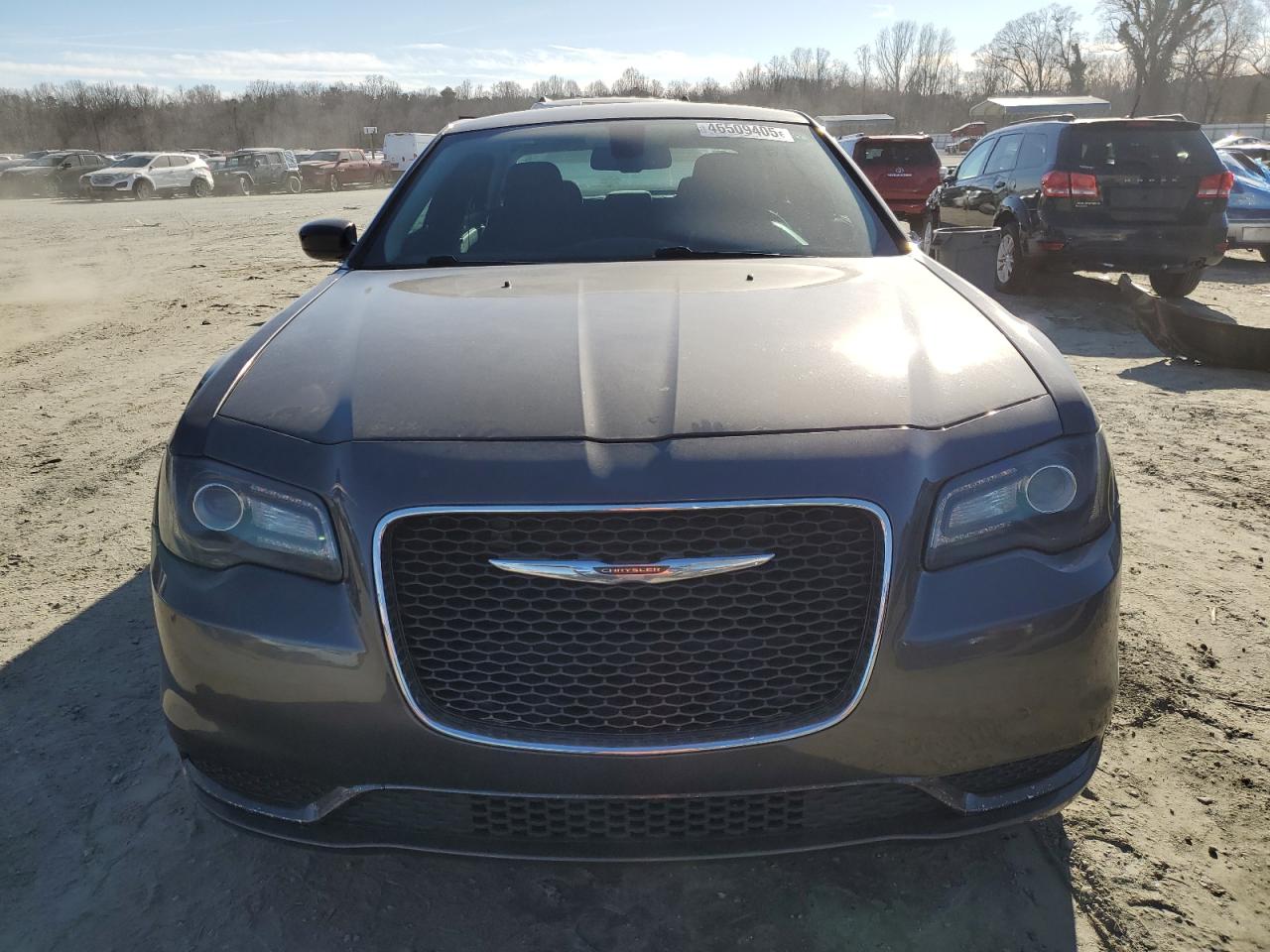 2018 Chrysler 300 - Image 5