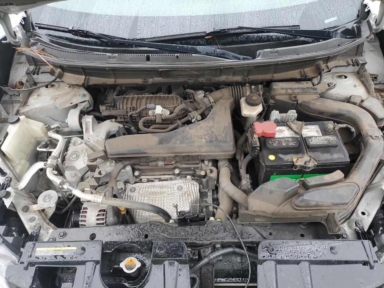 2015 Nissan Rogue - Image 12