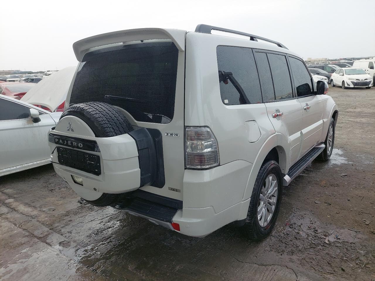 JMYLYV97WDJ063592 - 2013 Mitsubishi Pajero - #46758115