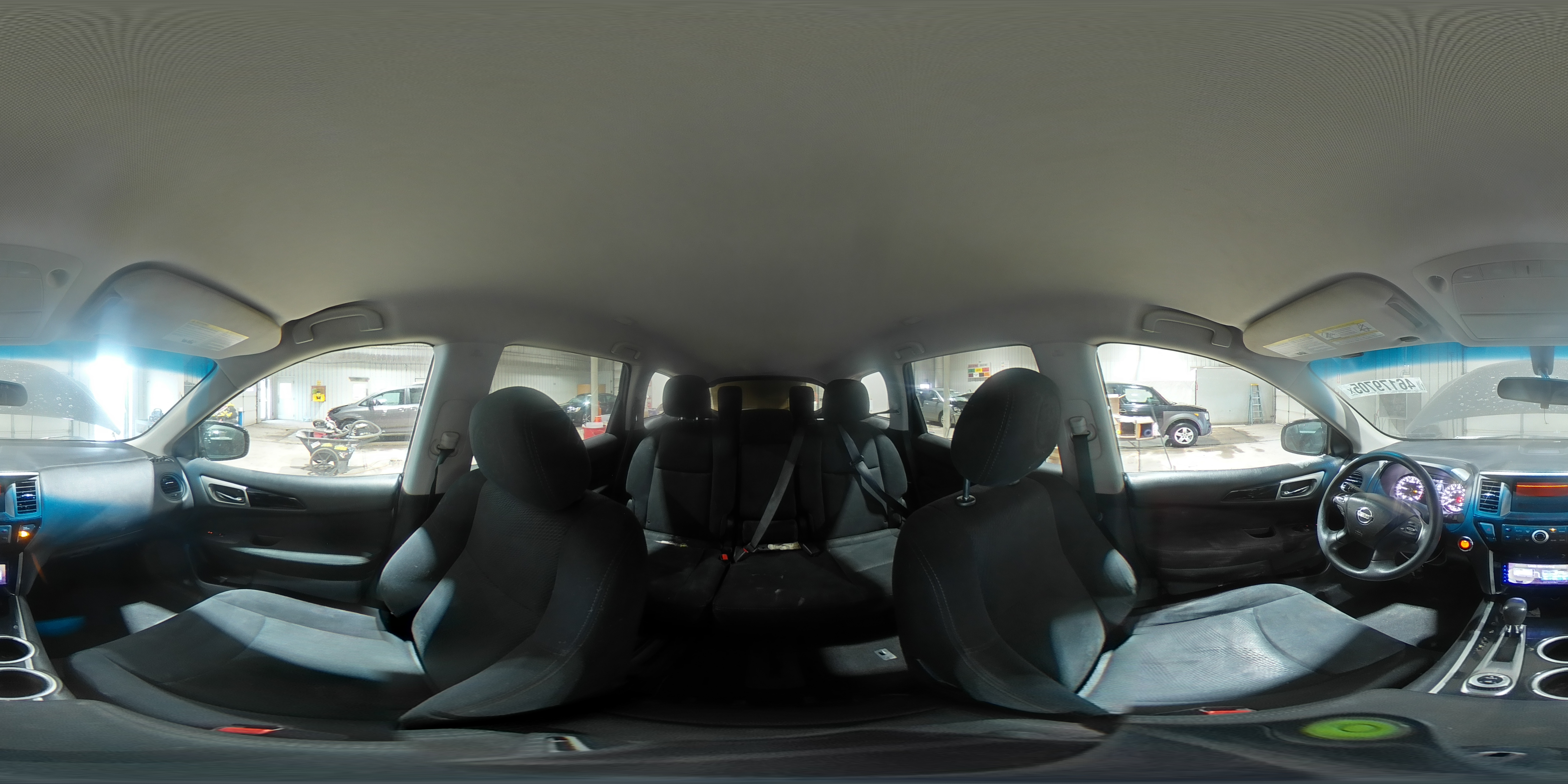 2016 Nissan Pathfinder - Image 15