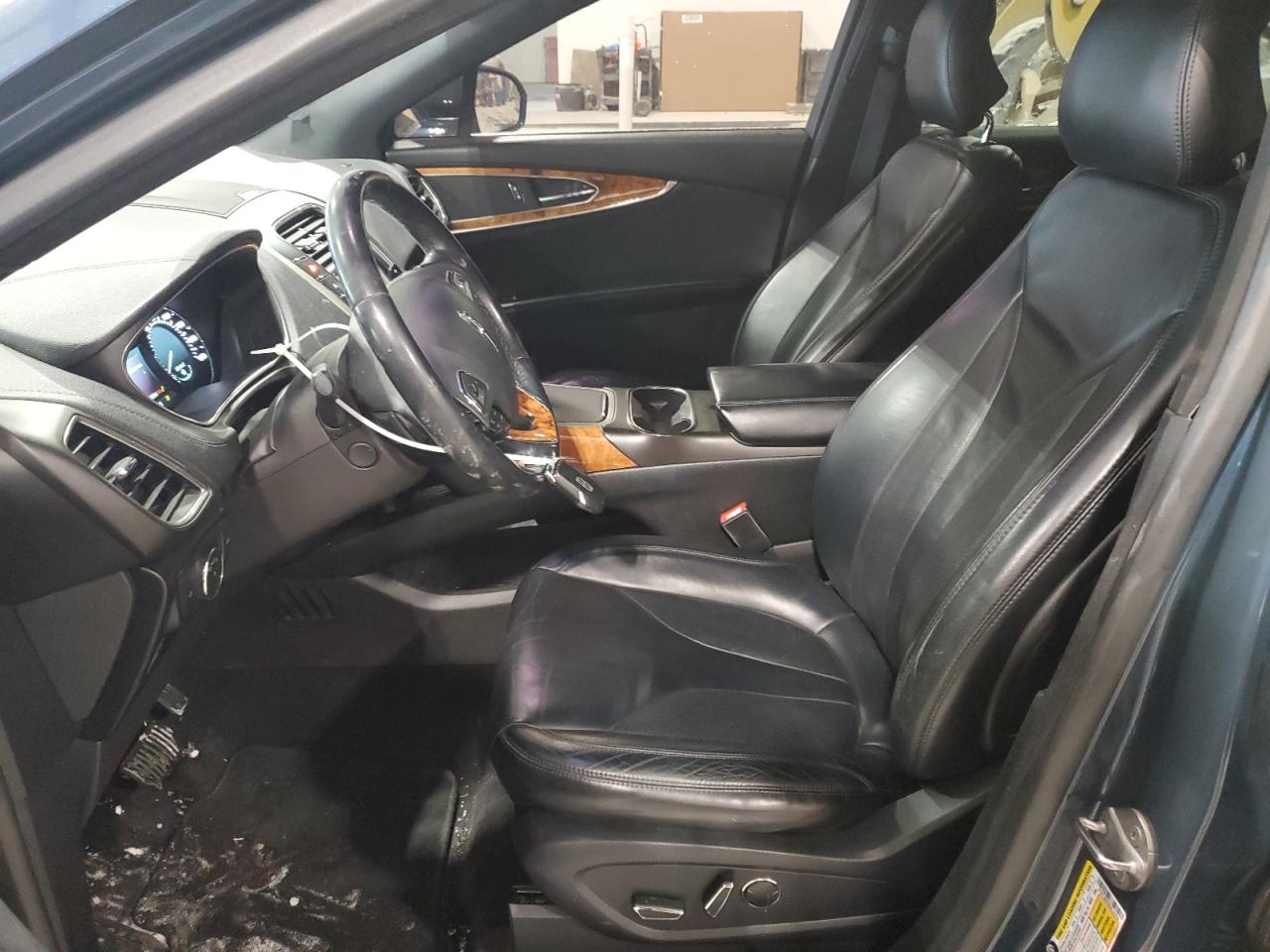 2016 Lincoln MKX - Image 7