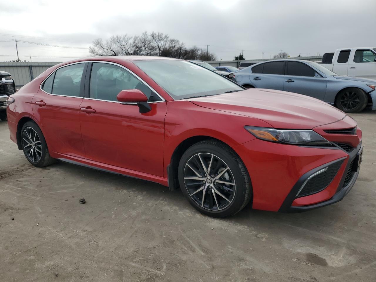 2024 Toyota Camry - Image 4