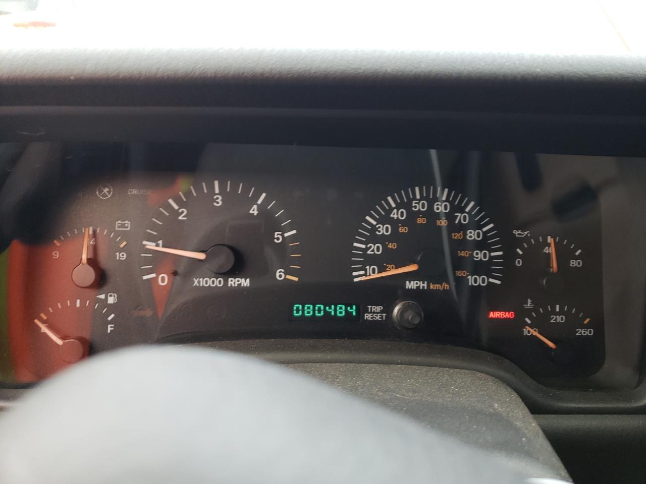 2000 Jeep Grand Cherokee - Image 9